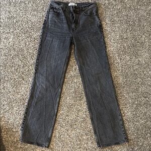 Abercrombie women’s 90’s relaxed jeans. High rise.